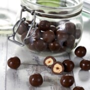 Jumbo Choco Hazelnoot 200g Productfoto Jumbo Lifestyle 180x180