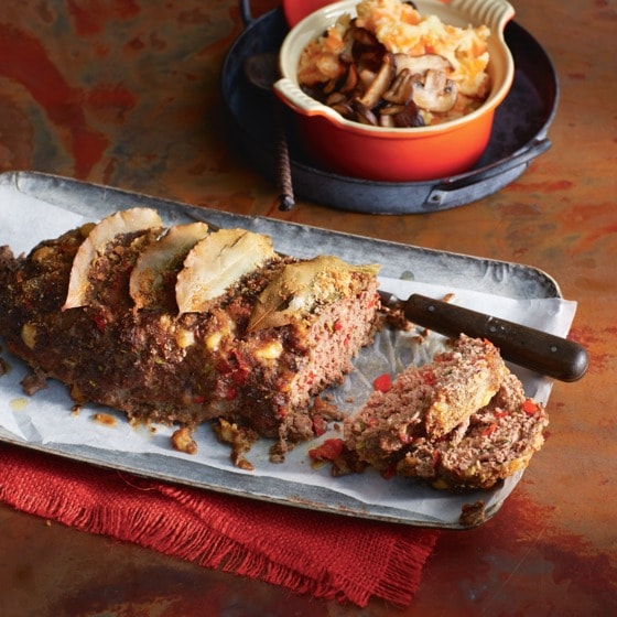 Boerengehaktbrood met paprika en kaas