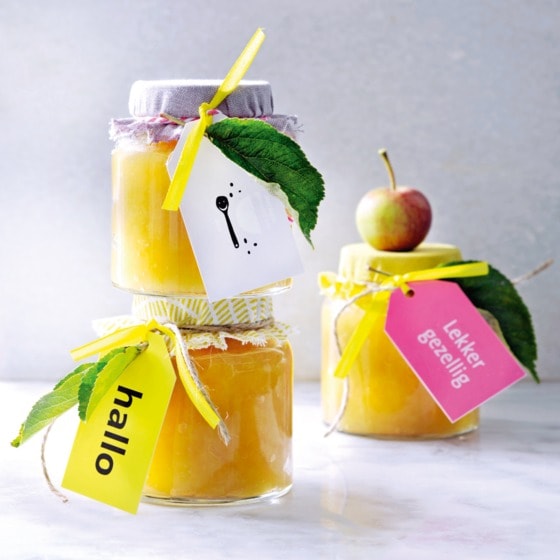 Appelmoes met kaneel en citroen