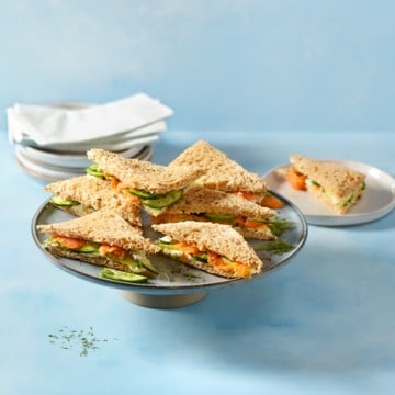 High tea sandwiches zalm-komkommer