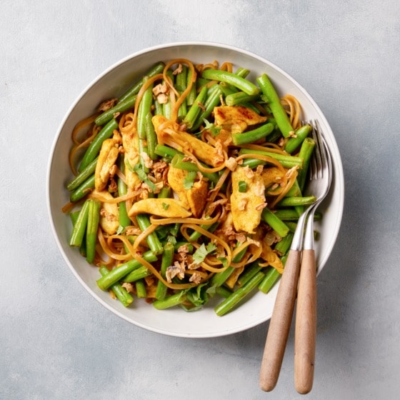 Gewokte kip met boontjes-mie | Jumbo
